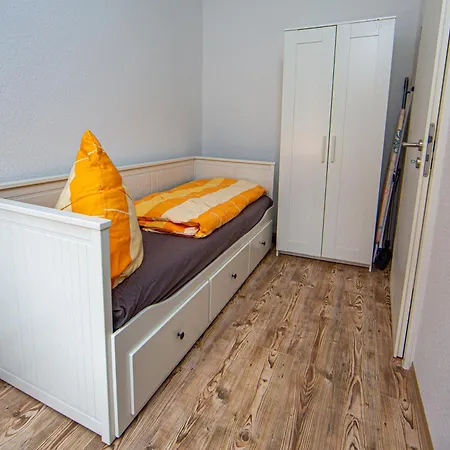 Grossraum-Apartments Mit 2Sz, Wz, Kueche, Smart-Tv, Parken, Etc Erfurt Room photo