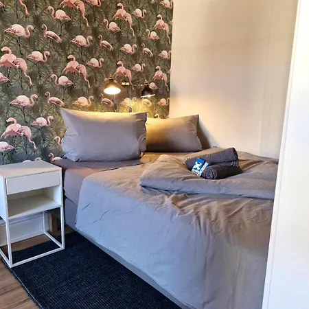 Grossraum-Apartments Mit 2Sz, Wz, Kueche, Smart-Tv, Parken, Etc Erfurt Room photo