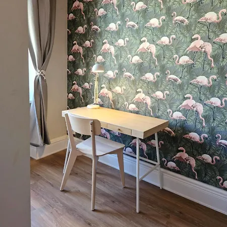 Grossraum-Apartments Mit 2Sz, Wz, Kueche, Smart-Tv, Parken, Etc Erfurt Room photo