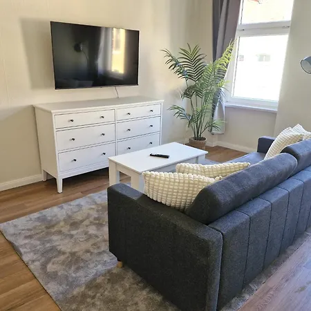 Grossraum-Apartments Mit 2Sz, Wz, Kueche, Smart-Tv, Parken, Etc Erfurt Room photo
