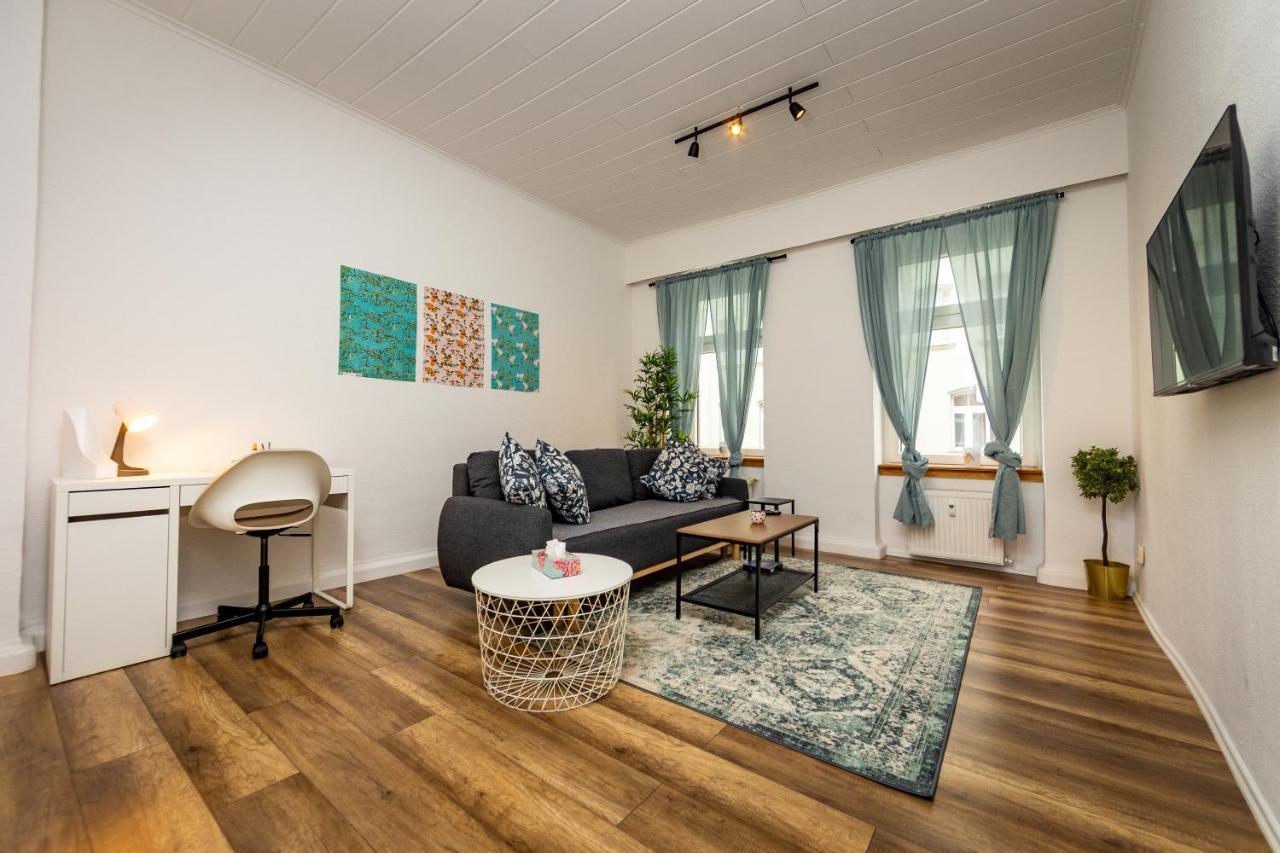 Grossraum-apartments Mit 2sz, Wz, Kueche, Smart-tv, Parken, Etc * Erfurt