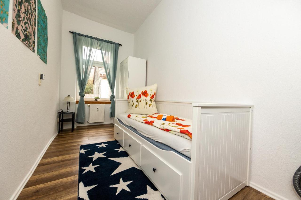 Grossraum-apartments Mit 2sz, Wz, Kueche, Smart-tv, Parken, Etc Erfurt