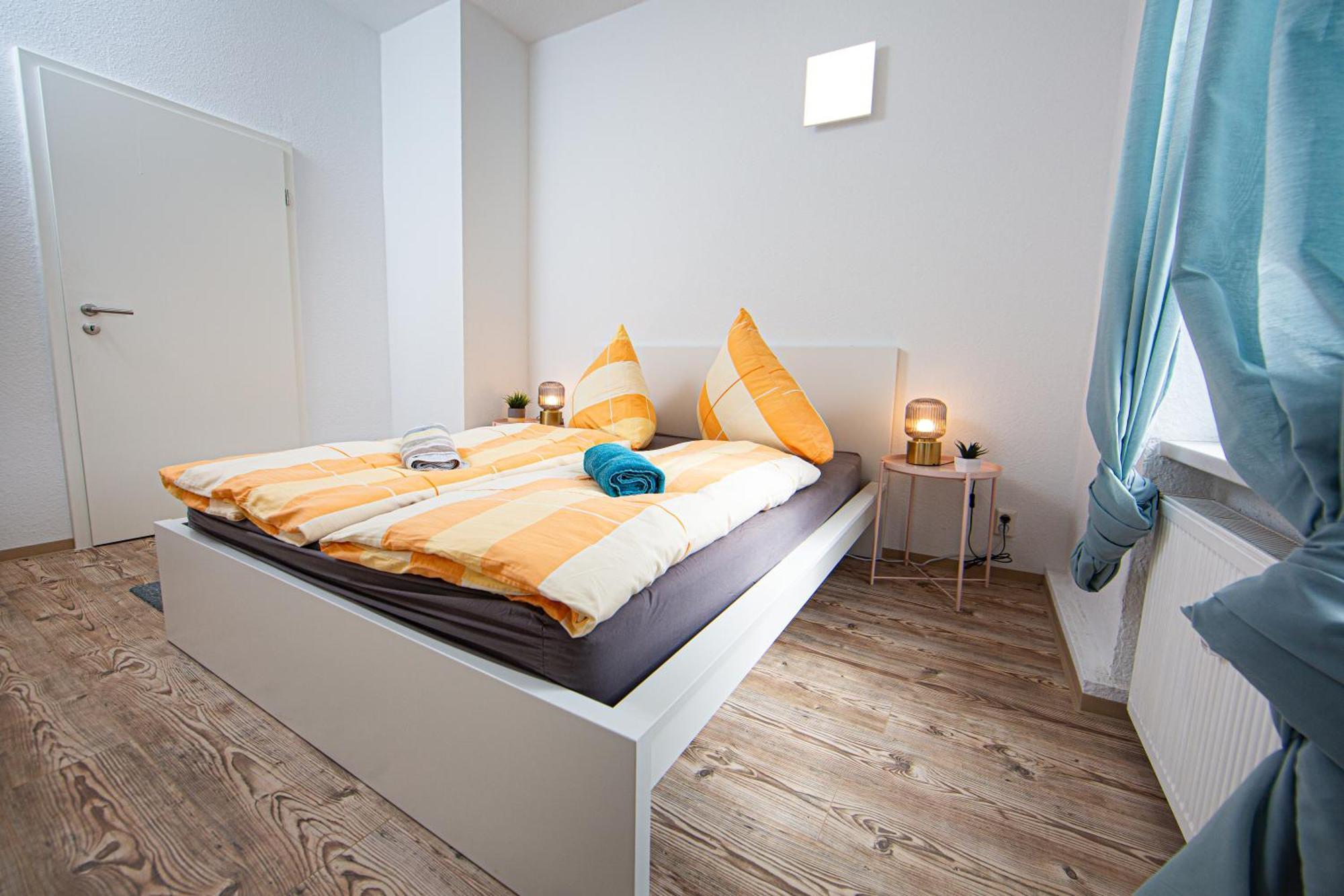 Apartment Grossraum-apartments Mit 2sz, Wz, Kueche, Smart-tv, Parken, Etc