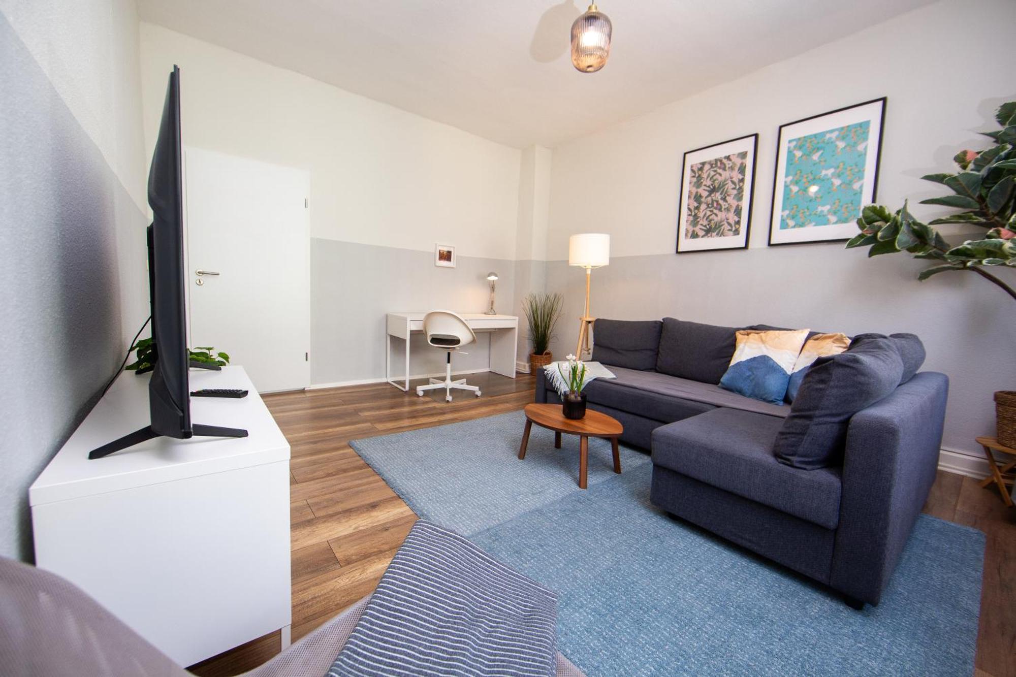 Apartment Grossraum-apartments Mit 2sz, Wz, Kueche, Smart-tv, Parken, Etc Erfurt