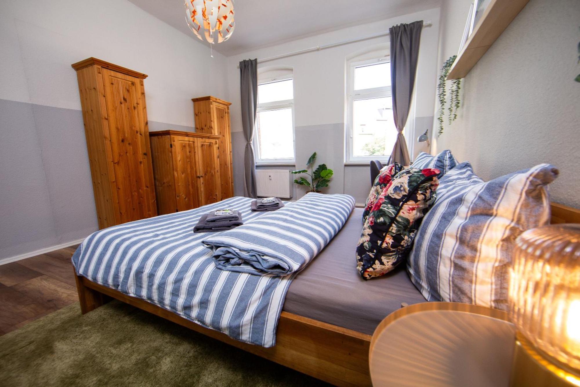 Grossraum-apartments Mit 2sz, Wz, Kueche, Smart-tv, Parken, Etc Apartment *