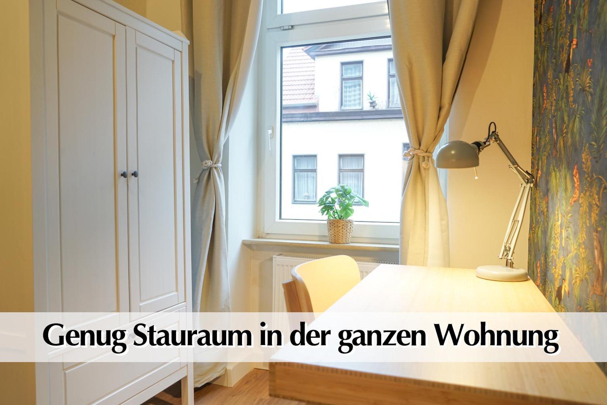 Apartment Grossraum-apartments Mit 2sz, Wz, Kueche, Smart-tv, Parken, Etc Erfurt